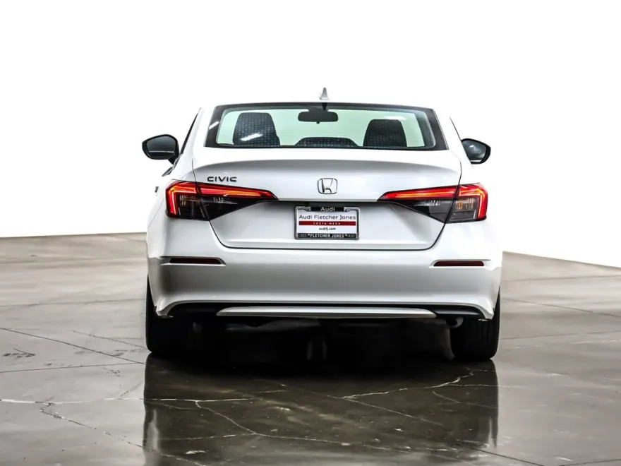 2022 Honda Civic LX photo 1