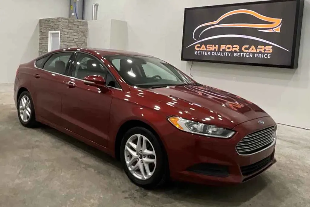 2014 Ford Fusion SE photo 1