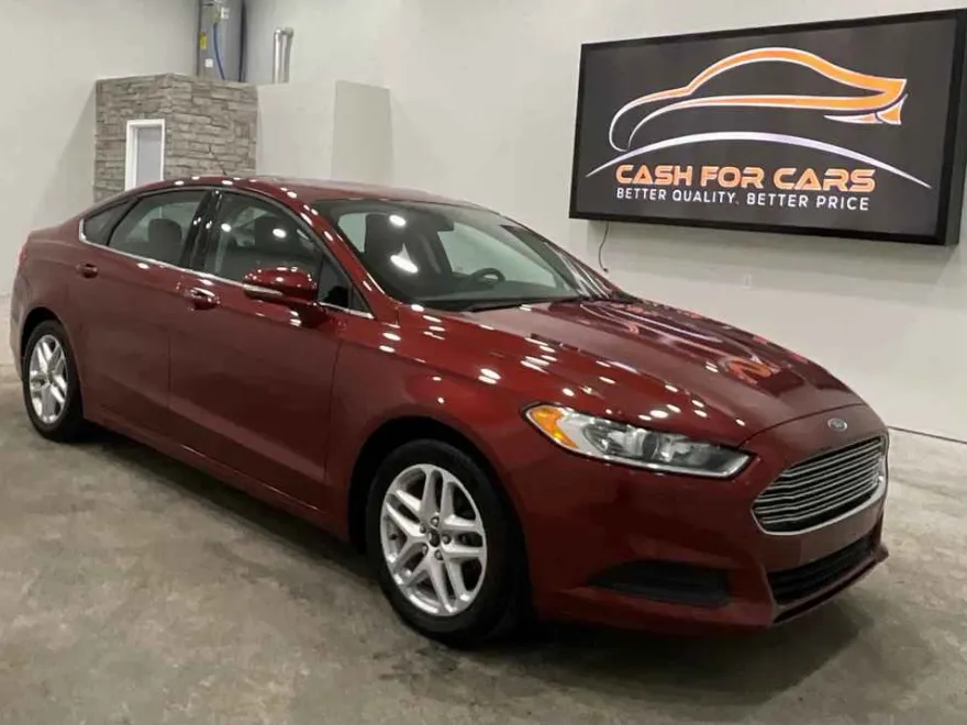 2014 Ford Fusion SE photo 1