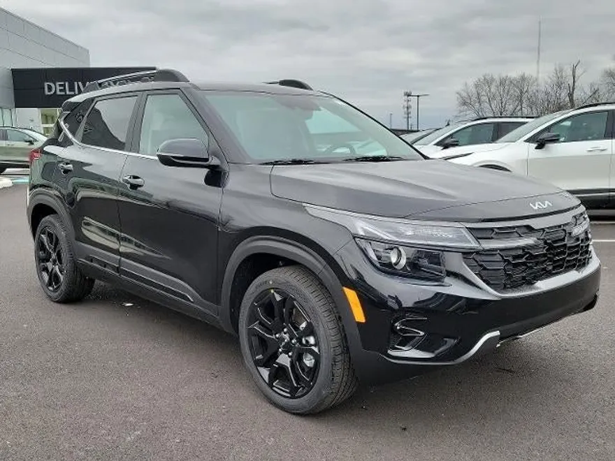 2024 Kia Seltos X-Line photo 1