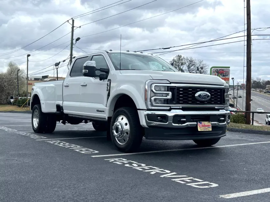 2024 Ford F-450 XL photo 1