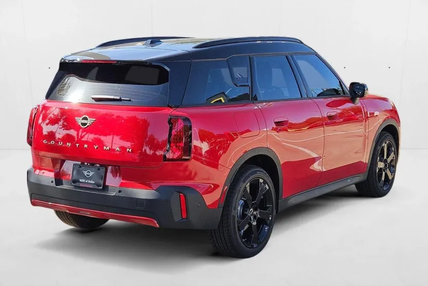 2025 Mini Countryman S ALL4 photo 1