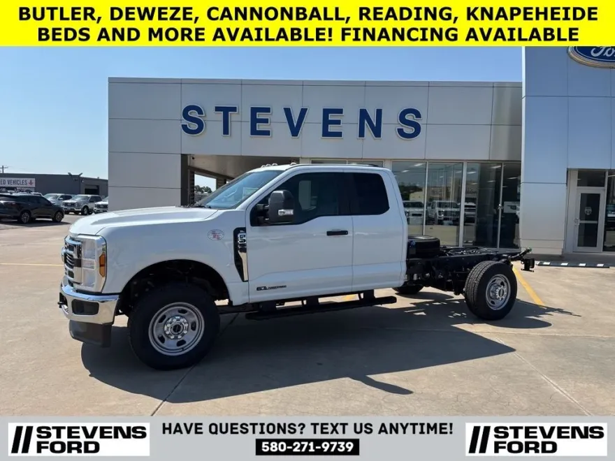 2025 Ford F-350 photo 1
