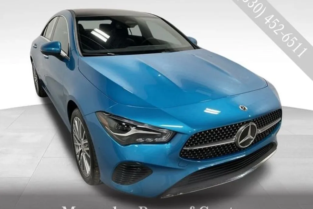 2025 Mercedes Benz CLA 250 4MATIC photo 1