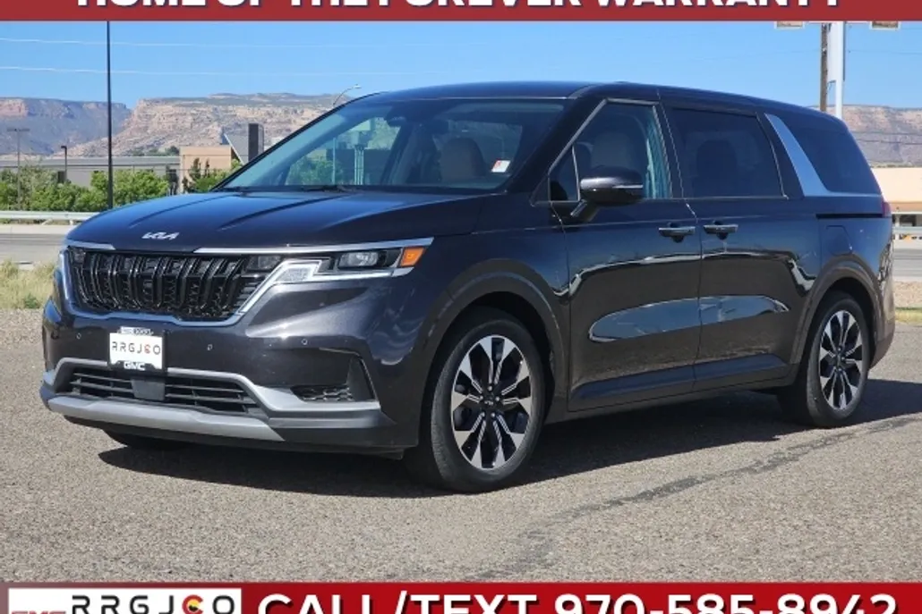 2024 Kia Carnival EX photo 1
