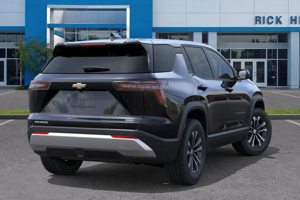 2026 Chevrolet Equinox LT photo 1