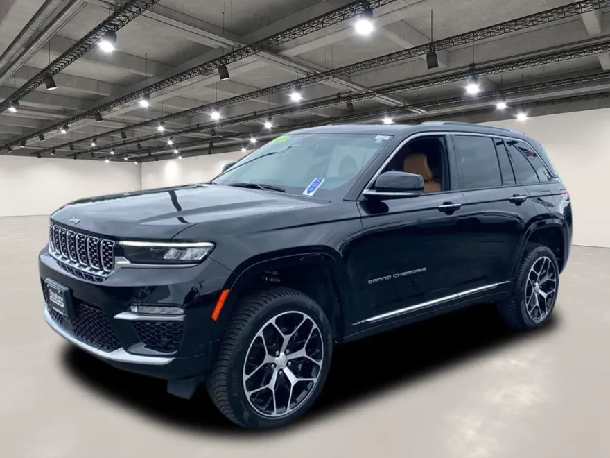 2022 Jeep Grand Cherokee Summit Reserve photo 1