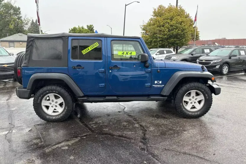 2009 Jeep Wrangler Unlimited X Sport photo 1