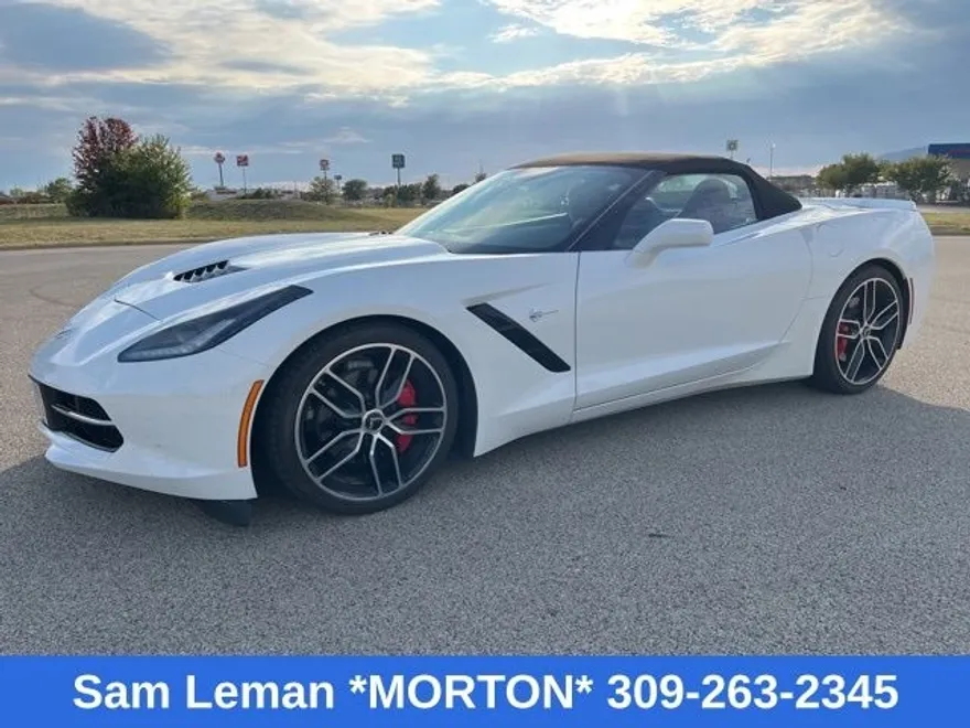 2016 Chevrolet Corvette Stingray 1LT photo 1
