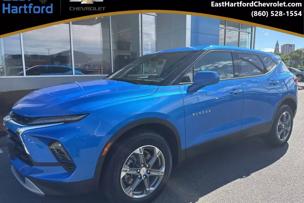 2025 Chevrolet Blazer 2LT photo 1