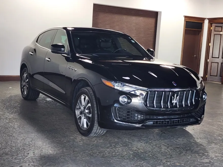 2019 Maserati Levante photo 1