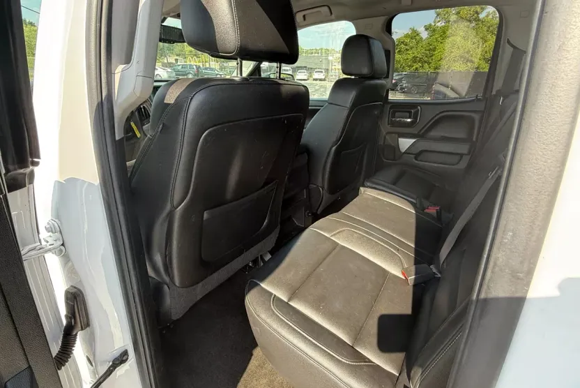 2014 Chevrolet Silverado 1500 photo 1