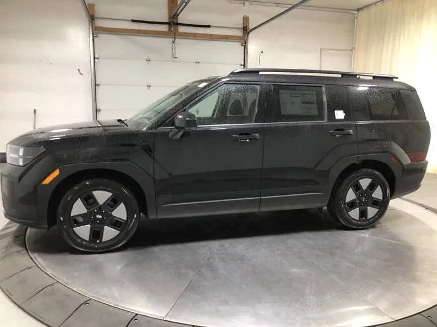 2026 Hyundai Santa Fe SEL photo 1