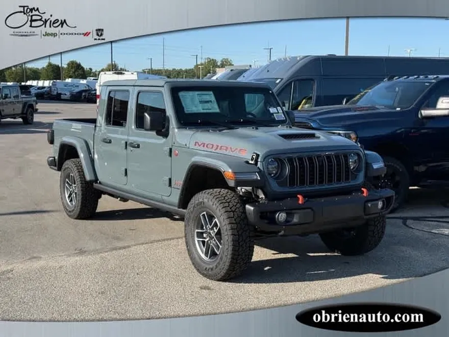 2025 Jeep Gladiator Mojave photo 1