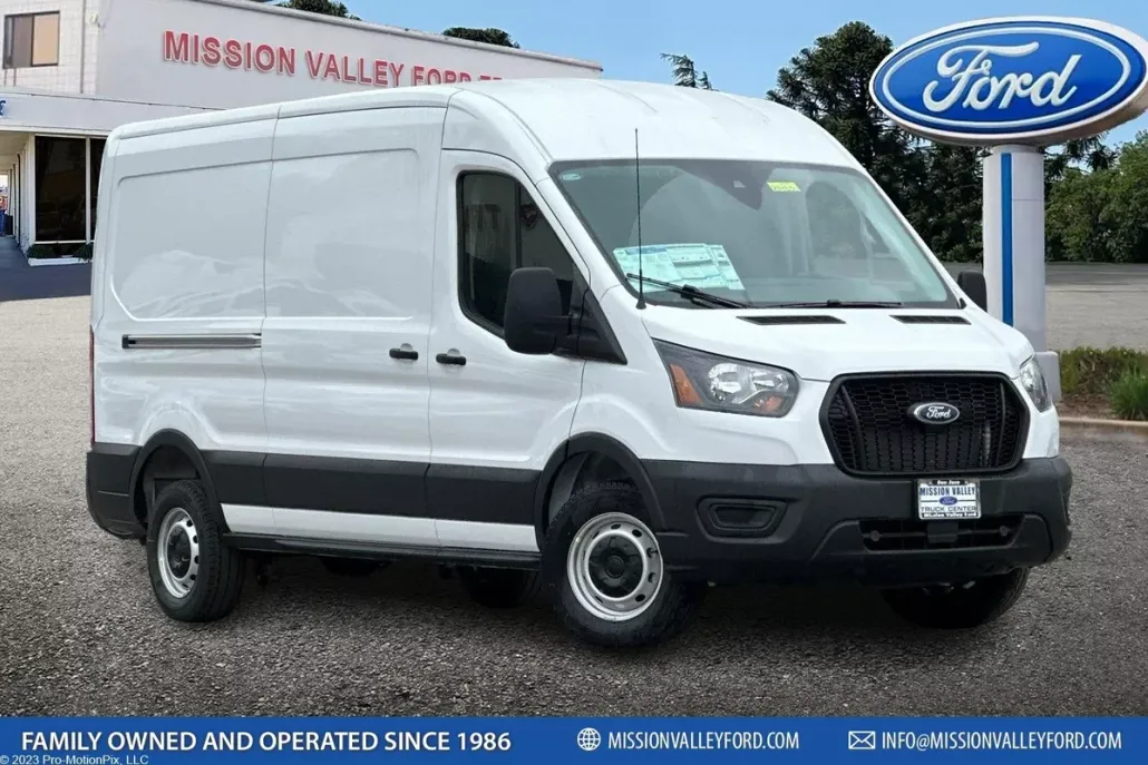 2025 Ford Transit photo 1
