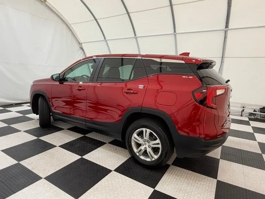 2024 Gmc Terrain SLE photo 1