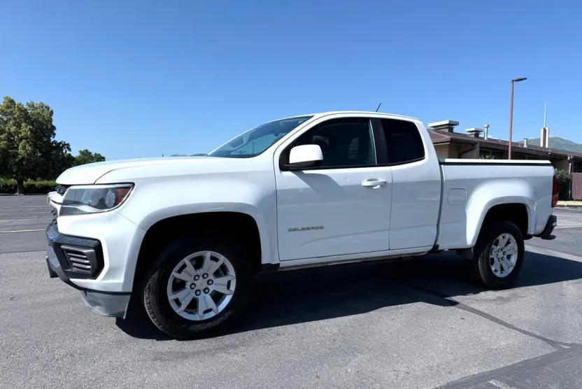 2021 Chevrolet Colorado LT photo 1
