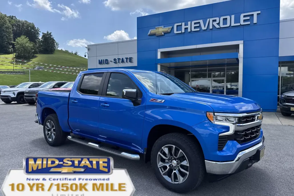 2026 Chevrolet Silverado 1500 LT photo 1