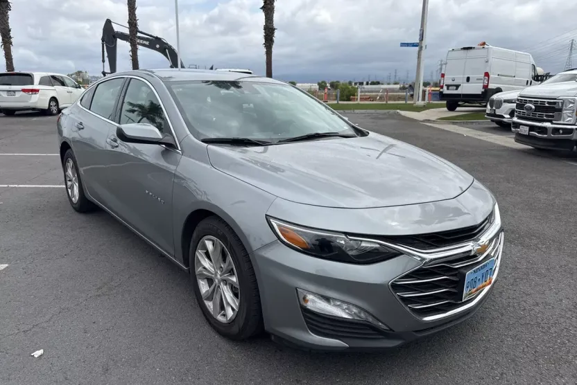 2024 Chevrolet Malibu 1LT photo 1