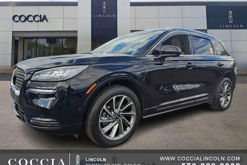 2022 Lincoln Corsair Grand Touring photo 1