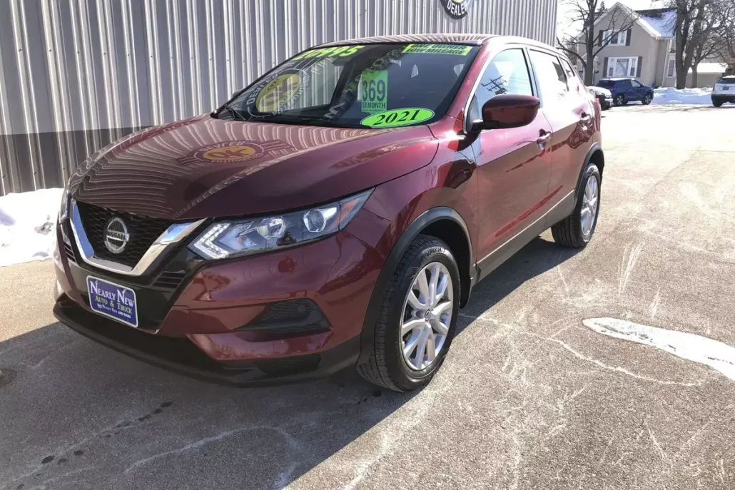2021 Nissan Rogue Sport S photo 1
