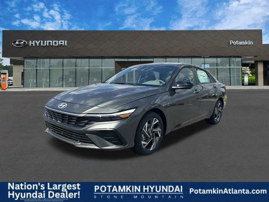 2025 Hyundai Elantra SEL Sport photo 1