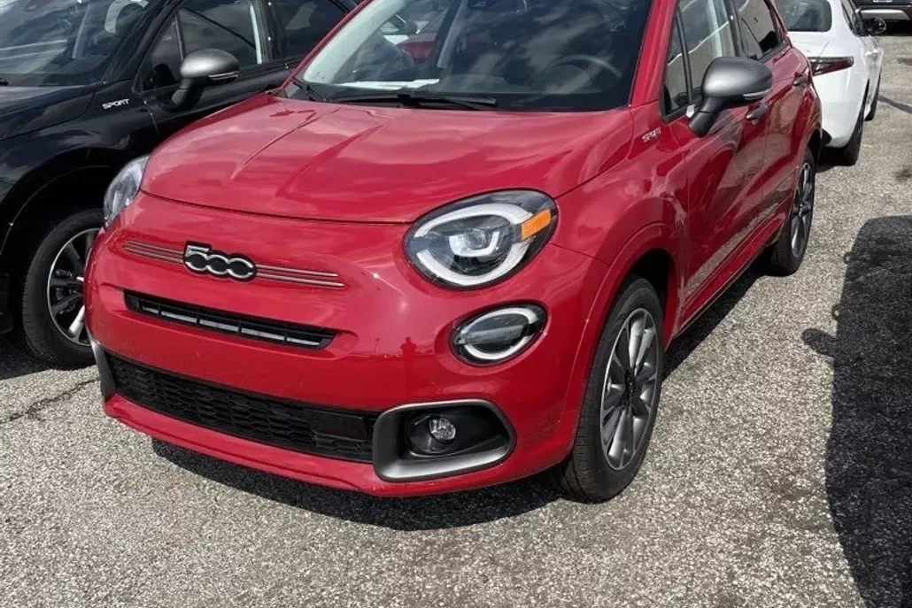 2023 Fiat 500X Sport photo 1