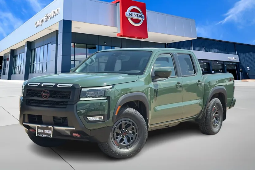 2026 Nissan Frontier Crew Cab PRO-X photo 1