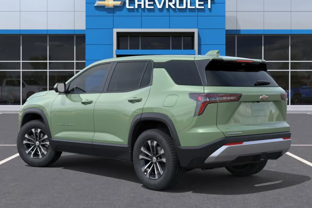 2026 Chevrolet Equinox LT photo 1