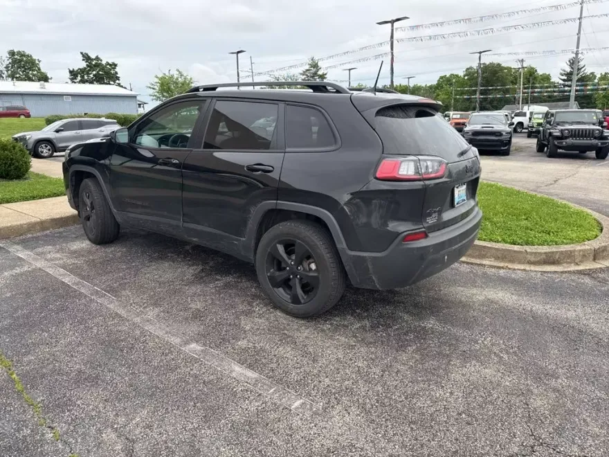 2021 Jeep Cherokee Altitude photo 1