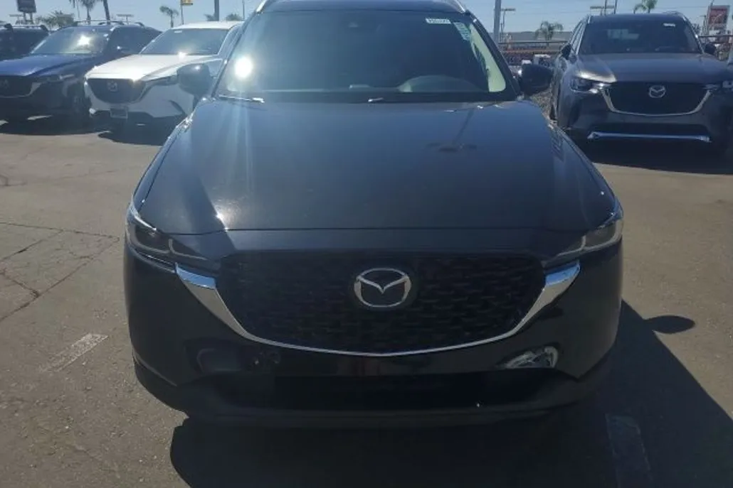 2023 Mazda CX-5 2.5 S Preferred photo 1