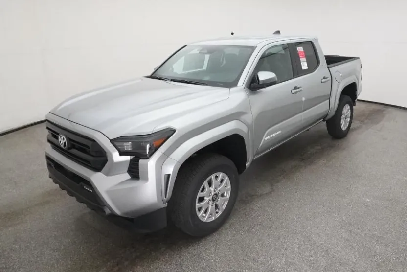 2025 Toyota Tacoma SR5 Double Cab photo 1