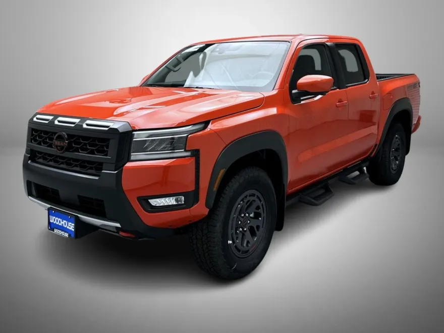 2025 Nissan Frontier Crew Cab PRO-4X photo 1