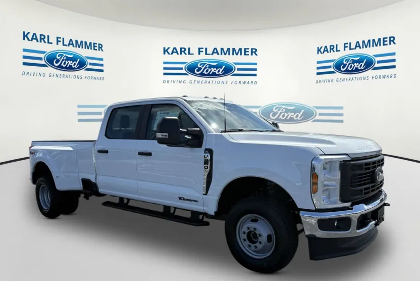 2025 Ford F-350 XL photo 1