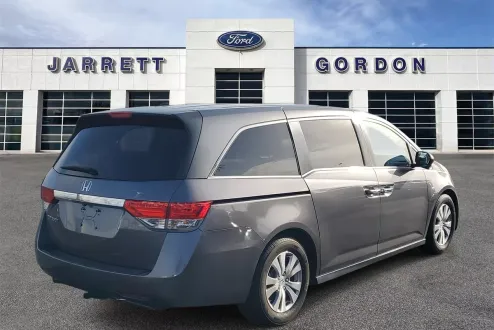 2016 Honda Odyssey EX-L photo 3