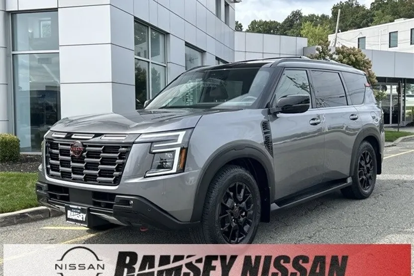 2025 Nissan Armada photo 1