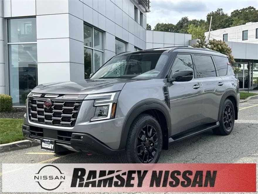 2025 Nissan Armada photo 1