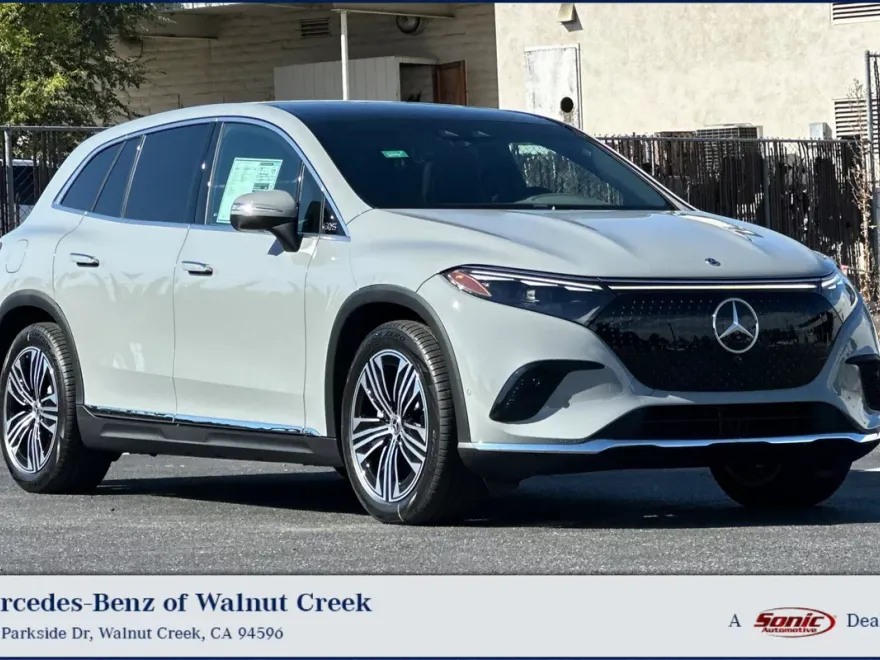 2026 Mercedes Benz 400 450 4MATIC photo 1