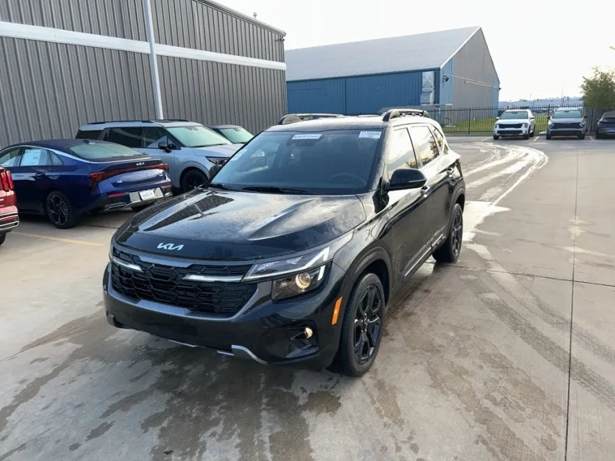 2024 Kia Seltos X-Line photo 1