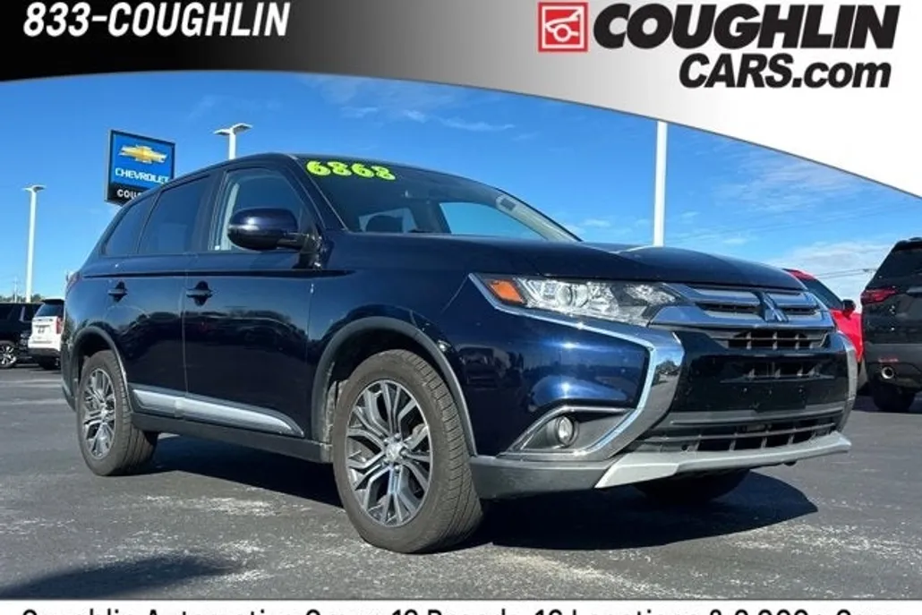 2016 Mitsubishi Outlander SE photo 1