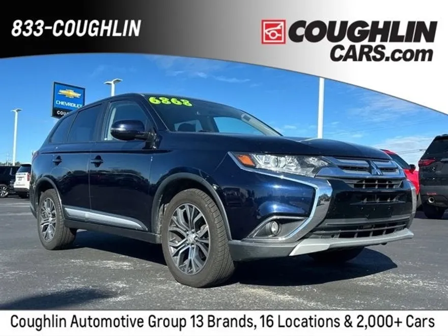 2016 Mitsubishi Outlander SE photo 1