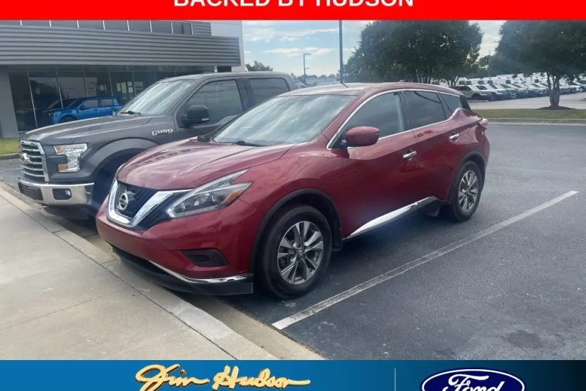 2018 Nissan Murano S photo 1