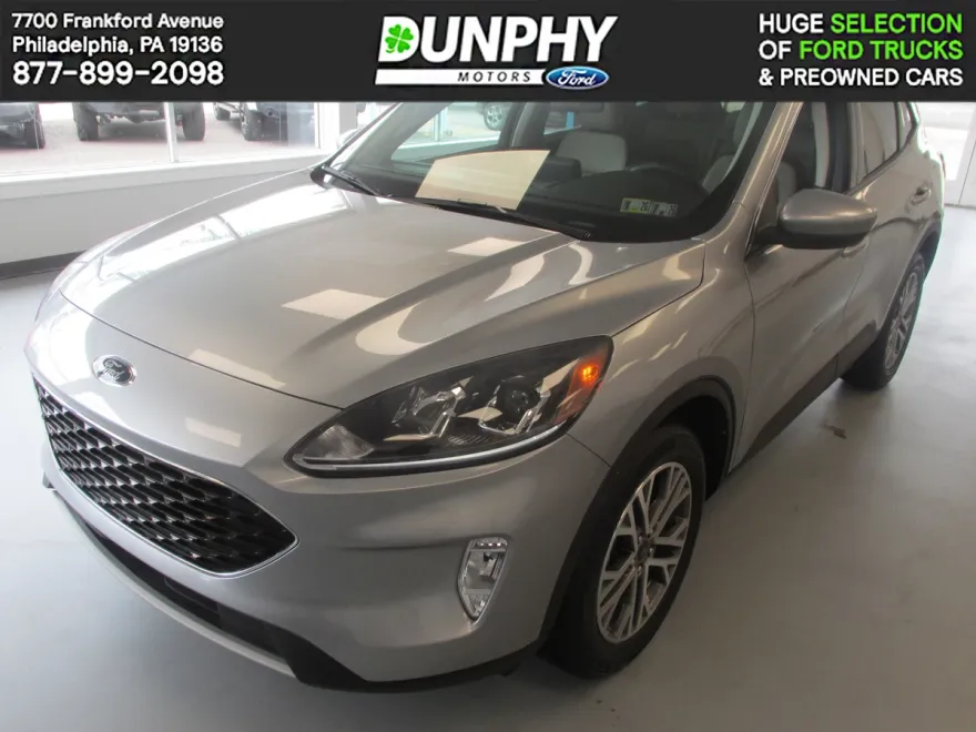 2022 Ford Escape SEL photo 1