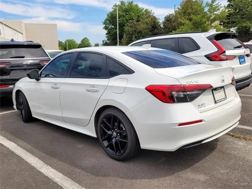 2024 Honda Civic Sport photo 1