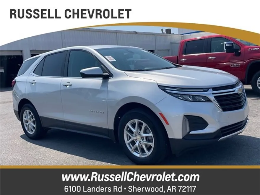 2022 Chevrolet Equinox LT photo 1