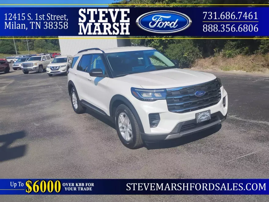 2025 Ford Explorer photo 1