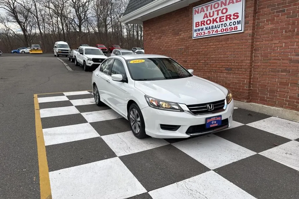 2015 Honda Accord LX photo 1