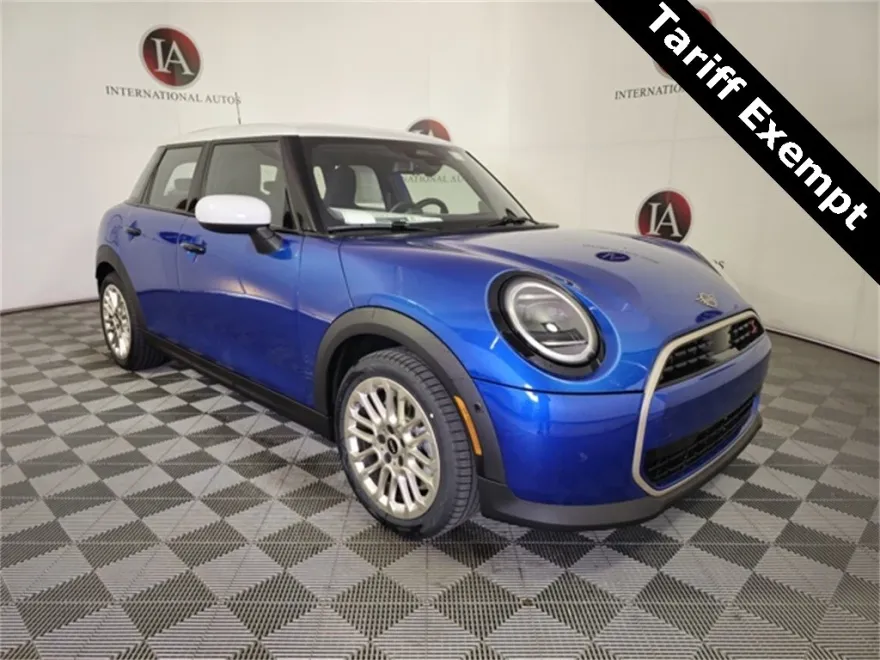 2025 Mini Cooper 4 Door Hardtop Signature photo 1