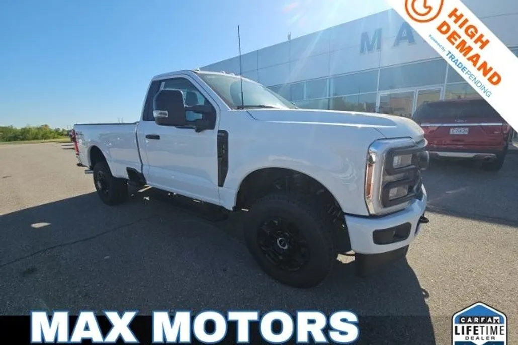 2025 Ford F-350 XL photo 1