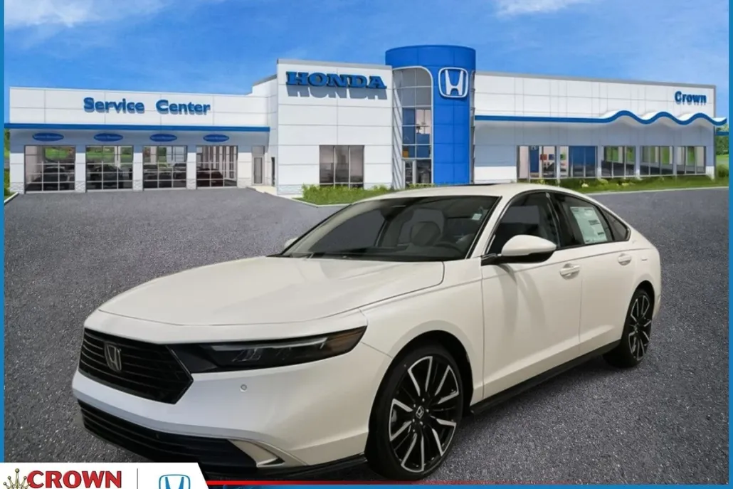 2025 Honda Accord Hybrid Touring photo 1